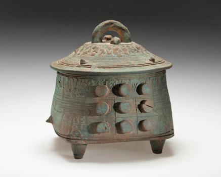Ted Randall, Covered Form, circa 1982, stoneware, unglazed, 15-1/2 x 15-1/2 x 15 inches. Roger D. Corsaw Collection, Museum Purchase, ACAM 2022.4